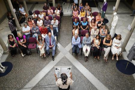 Imagen La Diputación visibiliza junto a APRAMP la dignidad de las mujeres víctimas de la trata y la explotación sexual, poniendo el foco en el trabajo común para erradicar los abusos